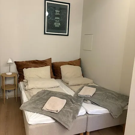 Tiny House In شقة